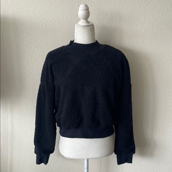 Fabletics‎ - Malia Polar Fleece Pullover - Picture 4 of 10